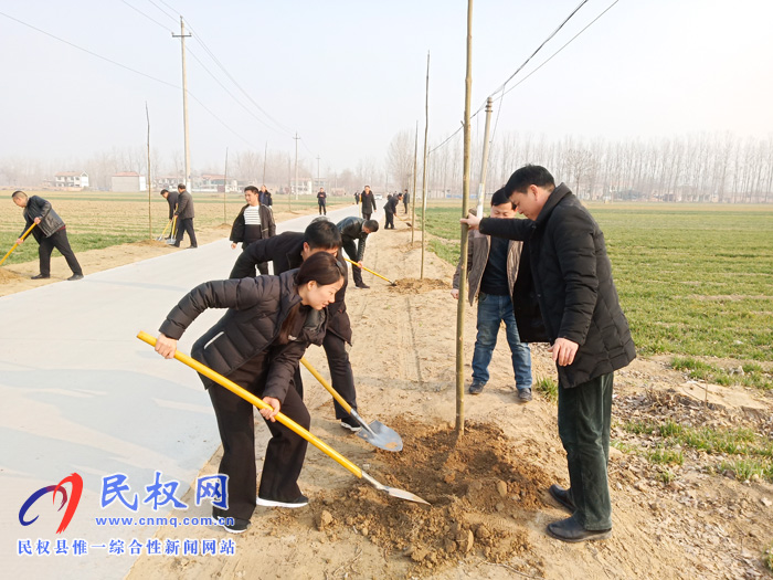 白云寺鎮(zhèn)開展春季義務(wù)植樹活動(dòng)