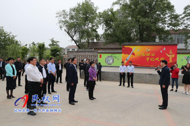 全市2019年第一季度農(nóng)村人居環(huán)境觀摩團蒞臨我縣