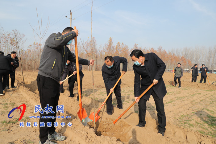 我縣組織開展冬季義務(wù)植樹活動