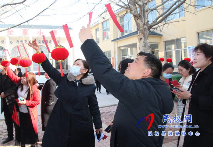 民權(quán)縣財(cái)政局花園所開展“廉政燈謎慶元宵”活動(dòng) ?