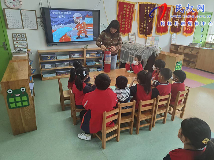 民權(quán)縣幼兒園多舉措開展消防安全主題教育暨疏散演練活動(dòng)