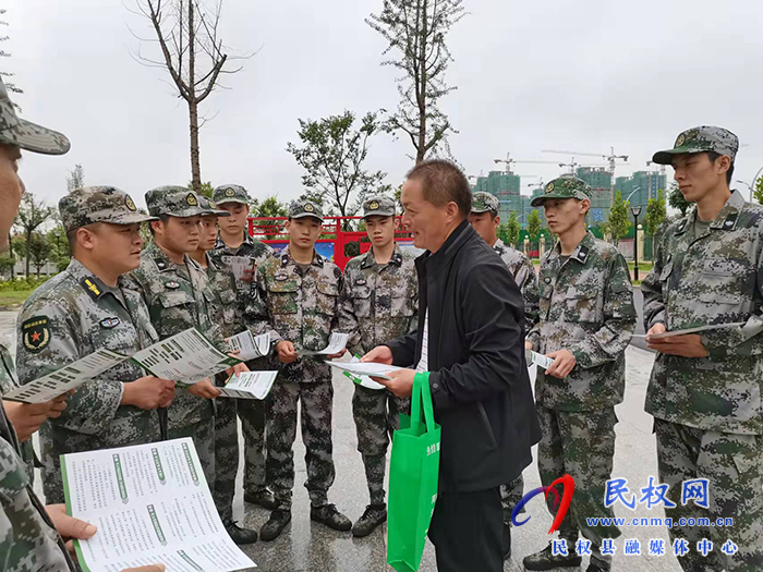 縣司法局開展“法律服務(wù)進(jìn)軍營(yíng)”系列活動(dòng)