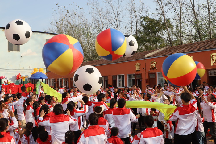  全民奧運(yùn)會(huì)，等你來(lái)挑戰(zhàn)！野崗鎮(zhèn)童欣幼兒園舉行親子運(yùn)動(dòng)會(huì)