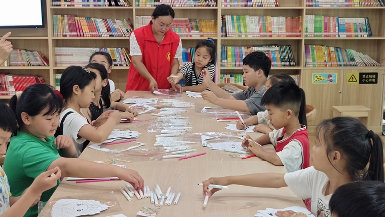 民權(quán)縣圖書館舉辦以“我們的節(jié)日·端午節(jié)”為主題的“童心向黨·書香伴成長”閱讀分享會(huì)活動(dòng)（總第41期）